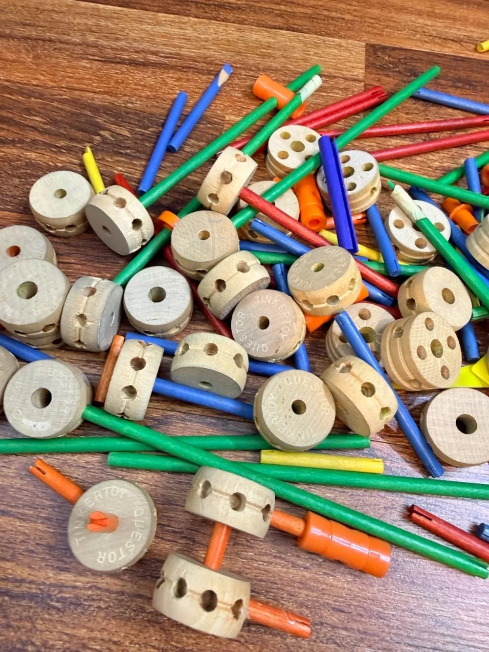 Questor 1972 tinkertoy